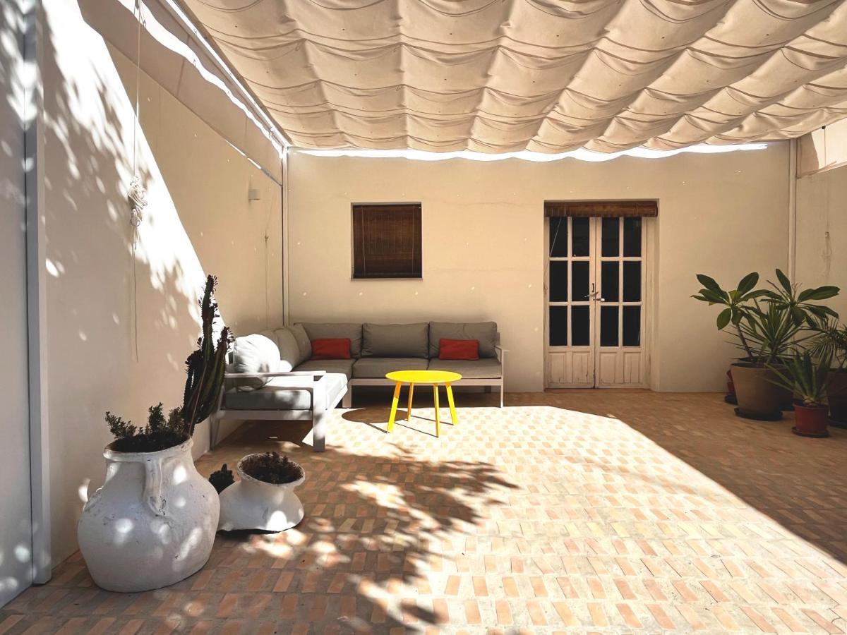 Design & Art, Patio With Orange Tree, Near Seville Carrion de Los Cespedes Eksteriør billede