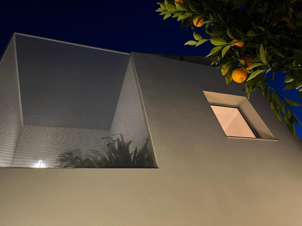 Design & Art, Patio With Orange Tree, Near Seville Carrion de Los Cespedes Eksteriør billede